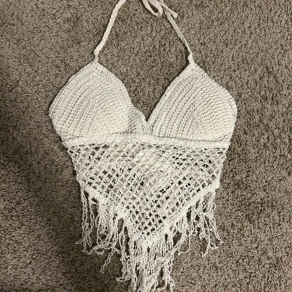 2/$15 Crochet Halter Top with Fringe - Picture 4 of 7